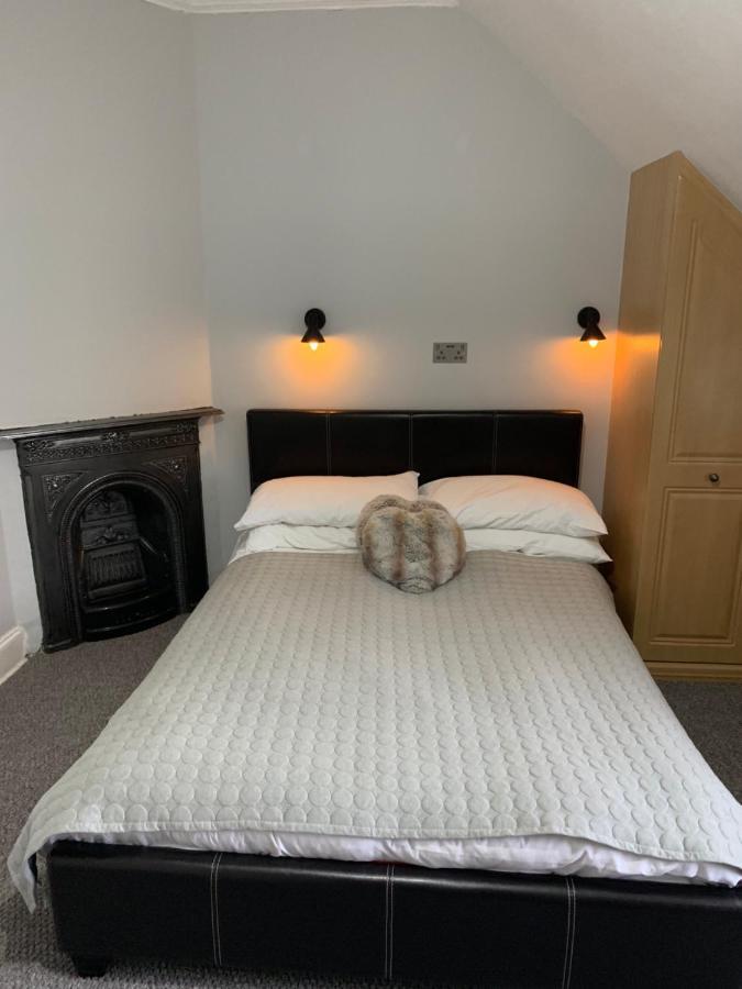 Clan Walker Guest House Единбург Екстериор снимка